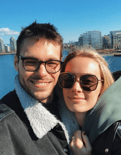 Rachel Skarsten Boyfriend And Partner